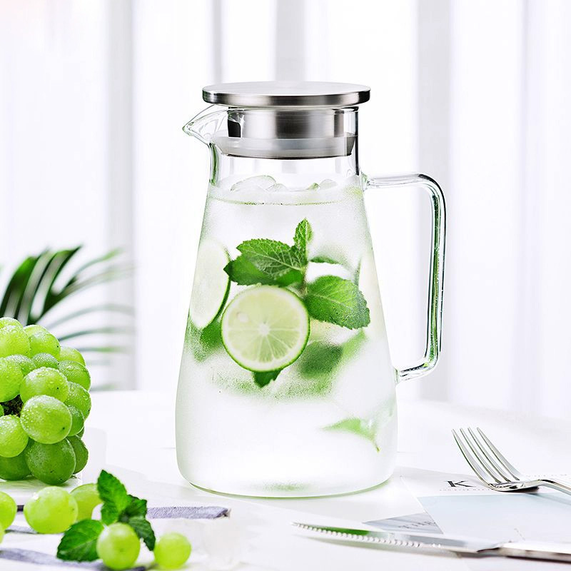 Consing Pitcher, Handmade Glass Pitcher with Handle & Lid, 1400ml